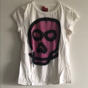 White T-shirt with pink and black skull